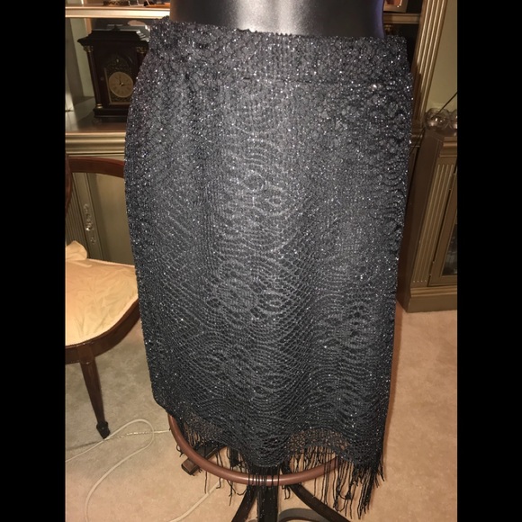 Black skirt, new size L, by Milian Paige - Picture 1 of 4